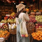 Vrouw op de lokale markt - duurzaam reizen