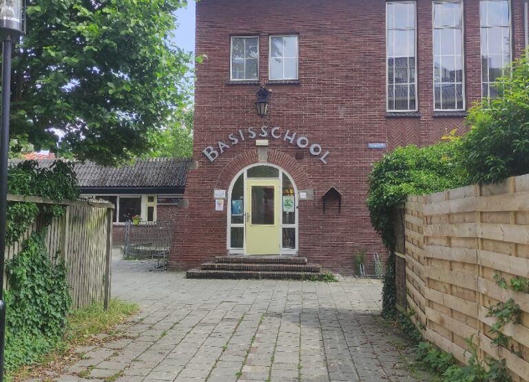 Basisschool-de-kleine-wereld-foto